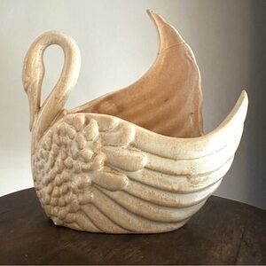 Royal Haeger Swan